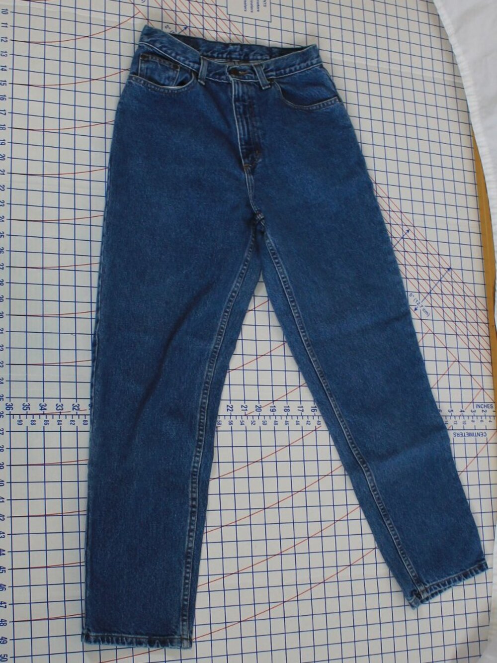 L.L. Bean Double L Natural Fit Mom Jeans, Size 8R